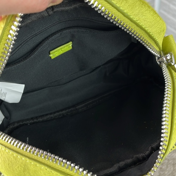 PARFOIS TEXTURED CROSSBODY BAG CHARTREUSE COWHIDE LEATHER HAIR MADE IN PORTUGAL - Picture 17 of 17